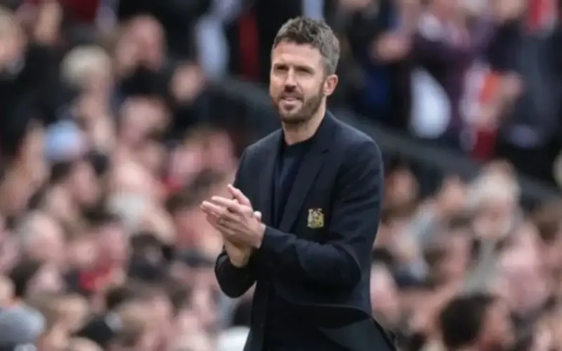 مباريات الدوري الإنجليزي الممتاز 2026/27: فرصة لمايكل كاريك لإعادة مانشستر يونايتد إلى سباق اللقب.